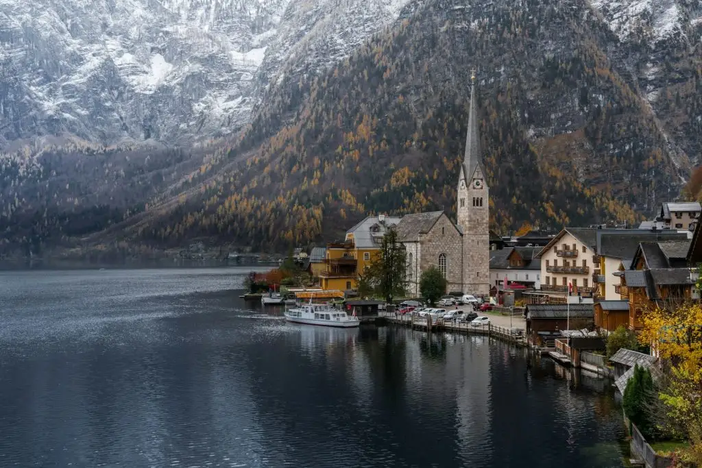 Hallstatt village on the Austrian Alps - Hallstatt, Austria