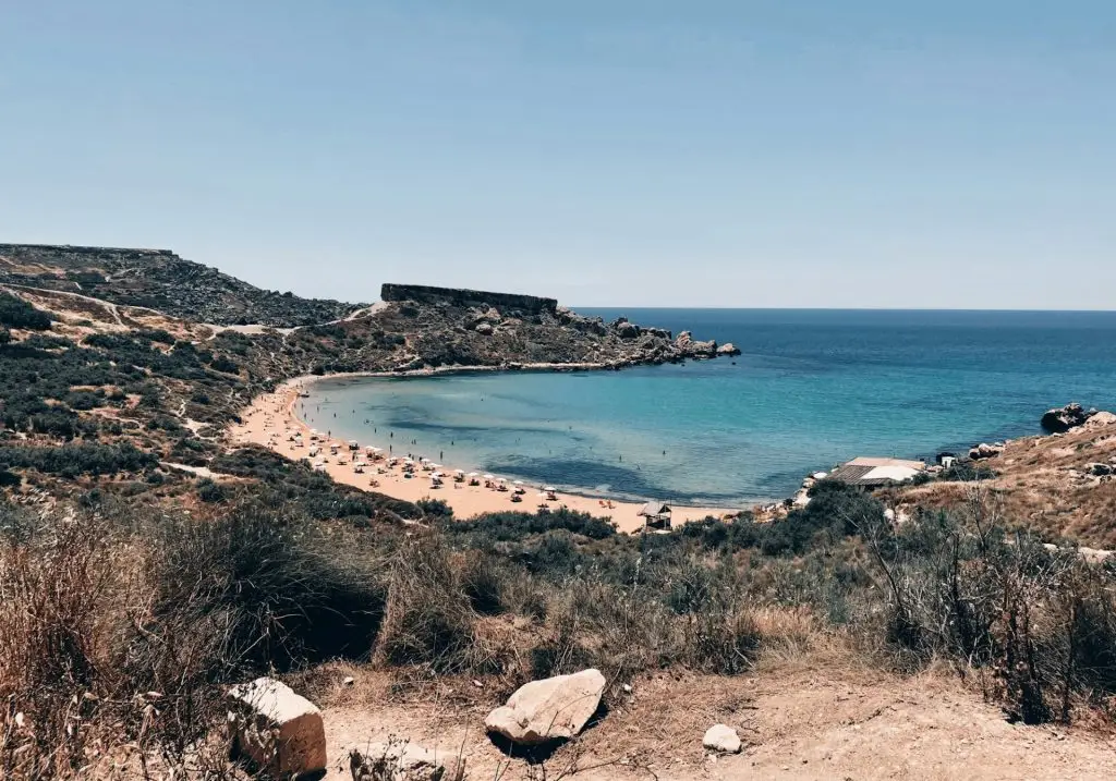 Riviera beach, Malta