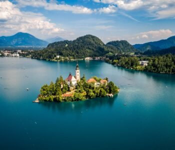 Slovenia - resort Lake Bled. Places to Visit in Slovenia